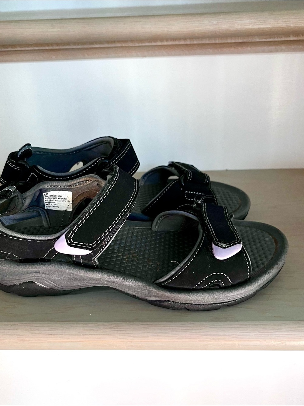 Women's Khombu “Evelyn” Black Adjustable Strap Comfort Hiking Sandals, 6